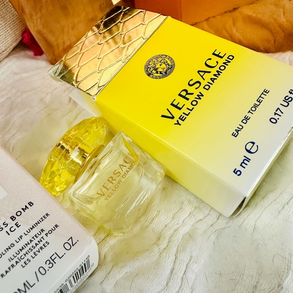 Fenty Beauty Cold Heartd ICE Clear Lip Gloss Luminizer & Versace Bright Crystal - Picture 12 of 13